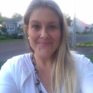 Meet your Posher, Julie